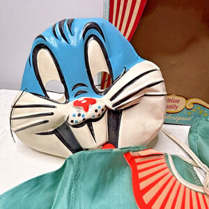 Vintage! BUGS BUNNY #2103 Small Collegeville COSTUME BOX Looney Tunes Halloween